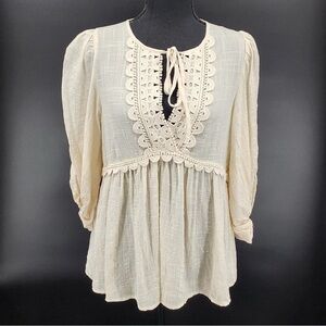 MAX STUDIO BOHO CROCHET ACCENTED KEYHOLE BLOUSE SIZE SMALL- NWT
